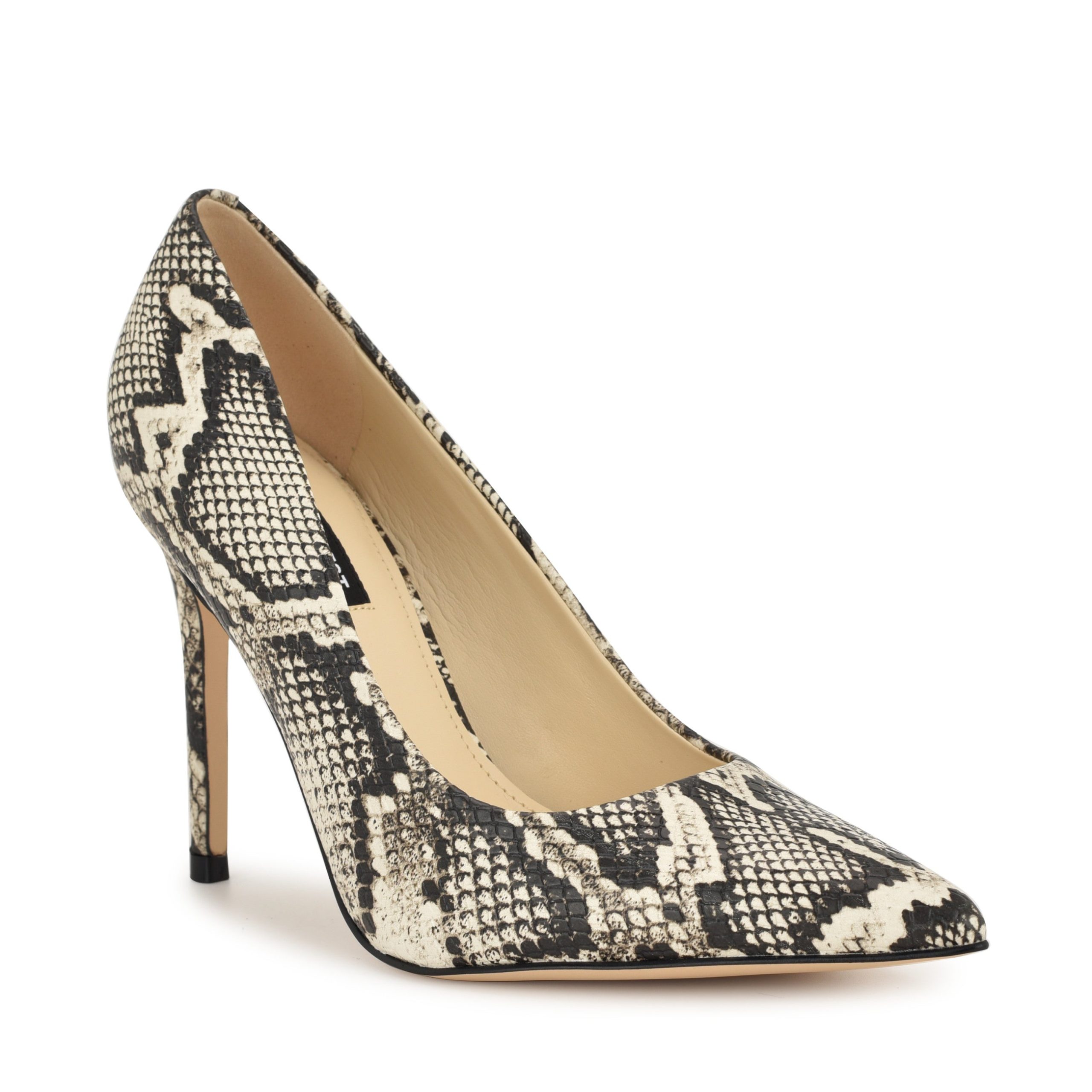 Fresh Pointy Toe Pumps - Image 2